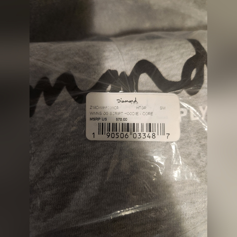 SOLD!!! Diamond Supply Hoodie - Picture 4 of 4